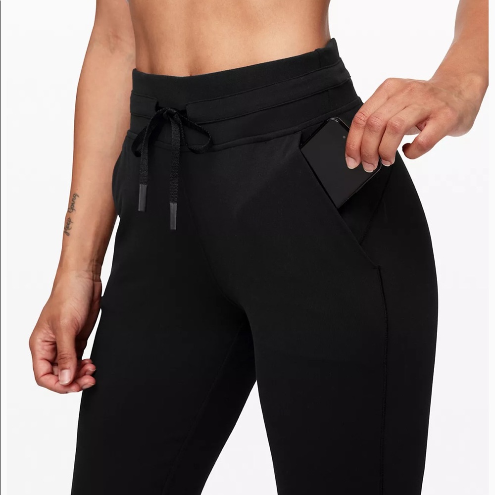 Lululemon Ready to Rulu joggers. Women’s  2